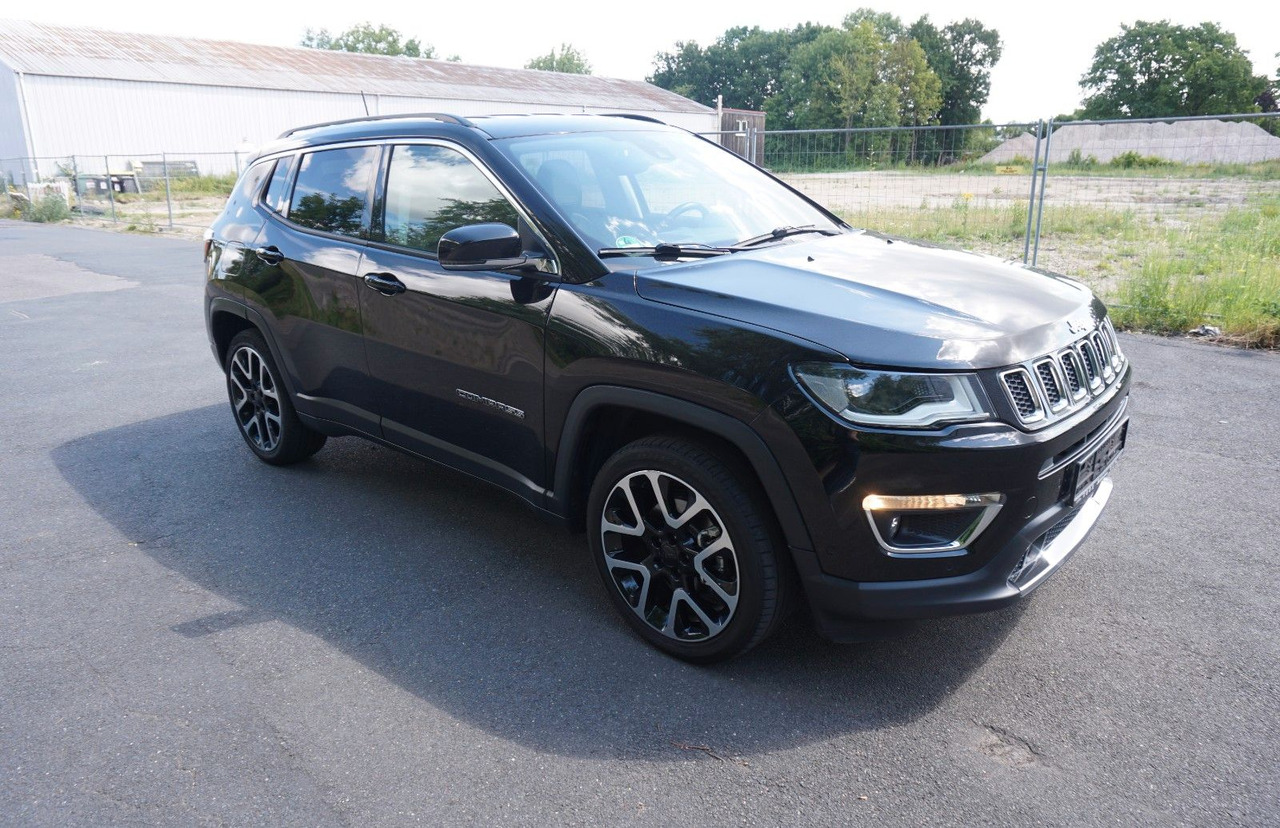 Jeep Compass 1.4 MultiAir 103kW Limited / Beats - SUV/ Fuoristrada: foto 3 Jeep Compass 1.4 MultiAir 103kW Limited / Beats - SUV/ Fuoristrada: foto 3