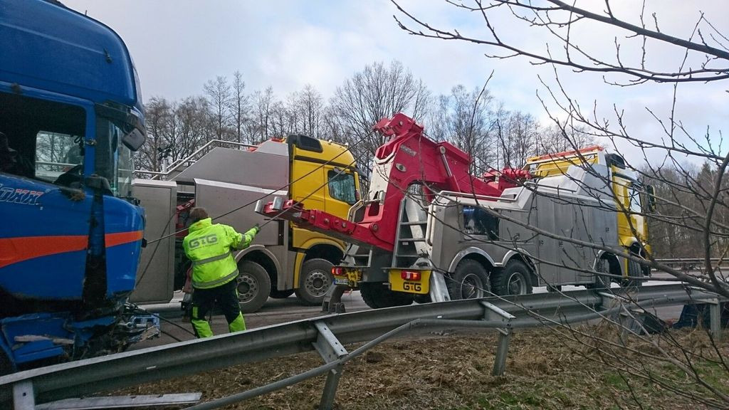 Mercedes-Benz Arocs 8x8 4153 G&G Wrecker Mercedes-Benz Arocs 8x8 4153 G&G Wrecker - Carro attrezzi: foto 5 Mercedes-Benz Arocs 8x8 4153 G&G Wrecker Mercedes-Benz Arocs 8x8 4153 G&G Wrecker - Carro attrezzi: foto 5