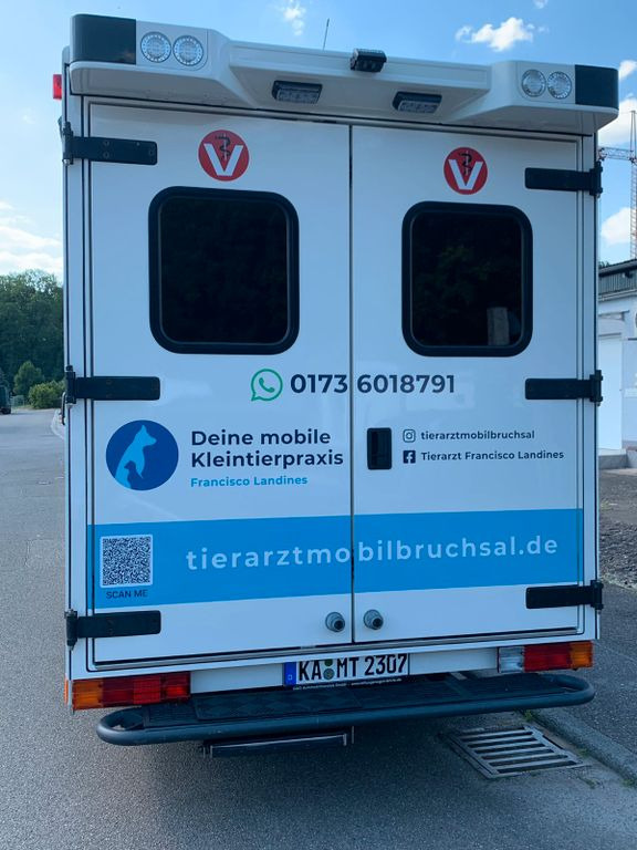 Mercedes-Benz Sprinter 519 Tierarzt Garantie Mercedes-Benz Sprinter 519 Tierarzt Garantie - Ambulanza: foto 4 Mercedes-Benz Sprinter 519 Tierarzt Garantie Mercedes-Benz Sprinter 519 Tierarzt Garantie - Ambulanza: foto 4