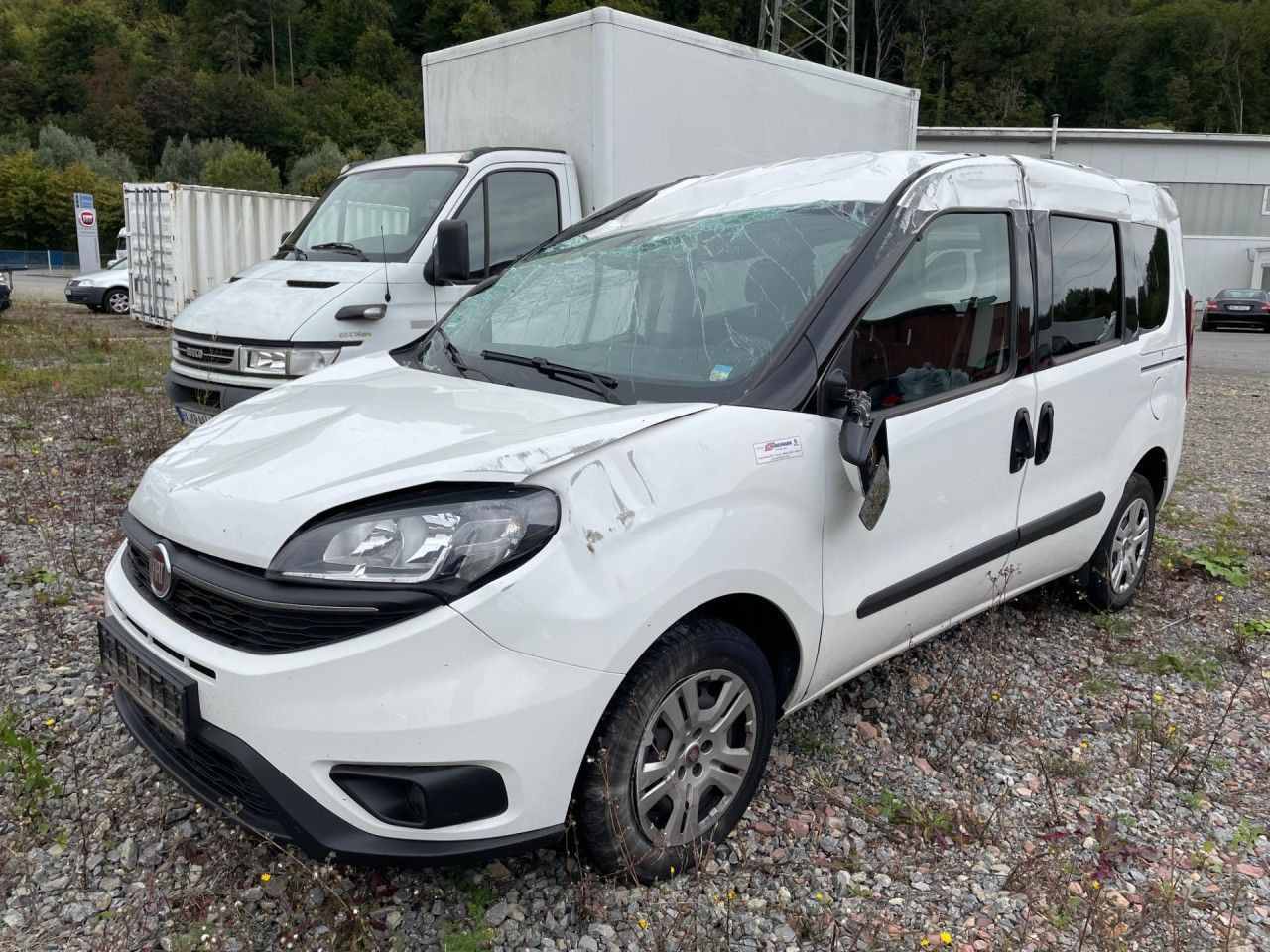 Fiat Doblo Maxi 1.6 M-Jet Euro6 Klima ZV - Pulmino: foto 2 Fiat Doblo Maxi 1.6 M-Jet Euro6 Klima ZV - Pulmino: foto 2