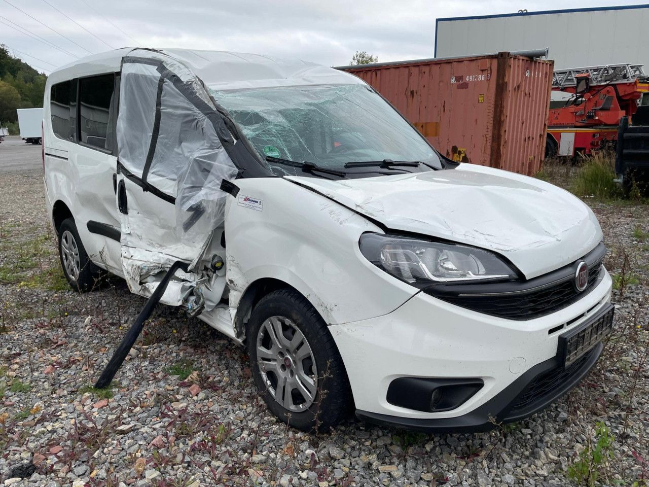 Fiat Doblo Maxi 1.6 M-Jet Euro6 Klima ZV - Pulmino: foto 1 Fiat Doblo Maxi 1.6 M-Jet Euro6 Klima ZV - Pulmino: foto 1