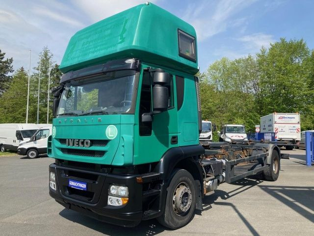 Iveco Stralis AT190S31/FP CM TOPSLEEPER Euro5 Intarder Iveco Stralis AT190S31/FP CM TOPSLEEPER Euro5 Intarder - Autocarro portacontainer/ Caisse interchangeable: foto 2 Iveco Stralis AT190S31/FP CM TOPSLEEPER Euro5 Intarder Iveco Stralis AT190S31/FP CM TOPSLEEPER Euro5 Intarder - Autocarro portacontainer/ Caisse interchangeable: foto 2
