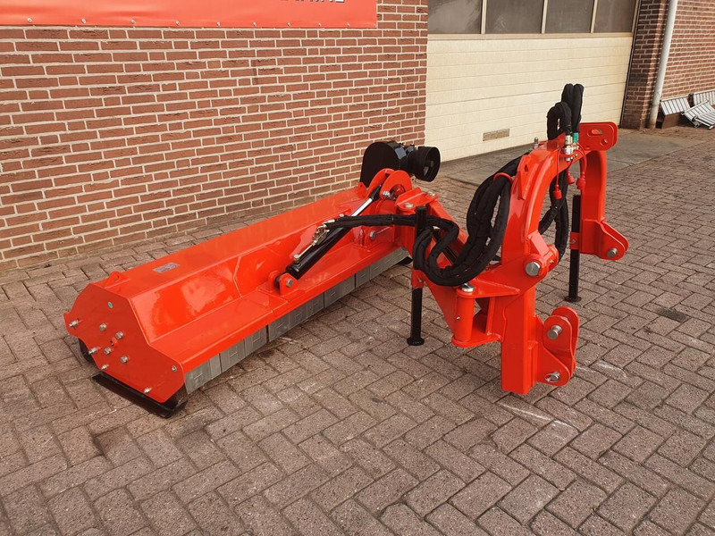 AGF 180 Verstekklepelmaaier - Tagliaerba: foto 2 AGF 180 Verstekklepelmaaier - Tagliaerba: foto 2