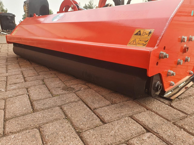 AGF 180 Verstekklepelmaaier - Tagliaerba: foto 5 AGF 180 Verstekklepelmaaier - Tagliaerba: foto 5