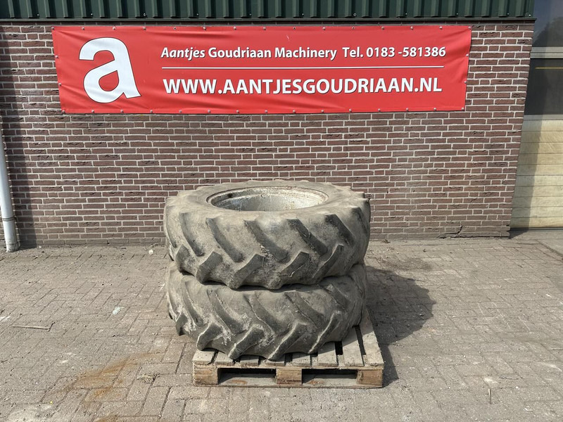 Goodyear banden 14.9 R28 - Gebruikt - Cerchi e pneumatici: foto 1 Goodyear banden 14.9 R28 - Gebruikt - Cerchi e pneumatici: foto 1
