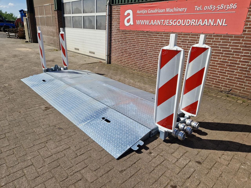Leidingdrempel Leidingdrempel / road ramp - Autovettura: foto 2 Leidingdrempel Leidingdrempel / road ramp - Autovettura: foto 2