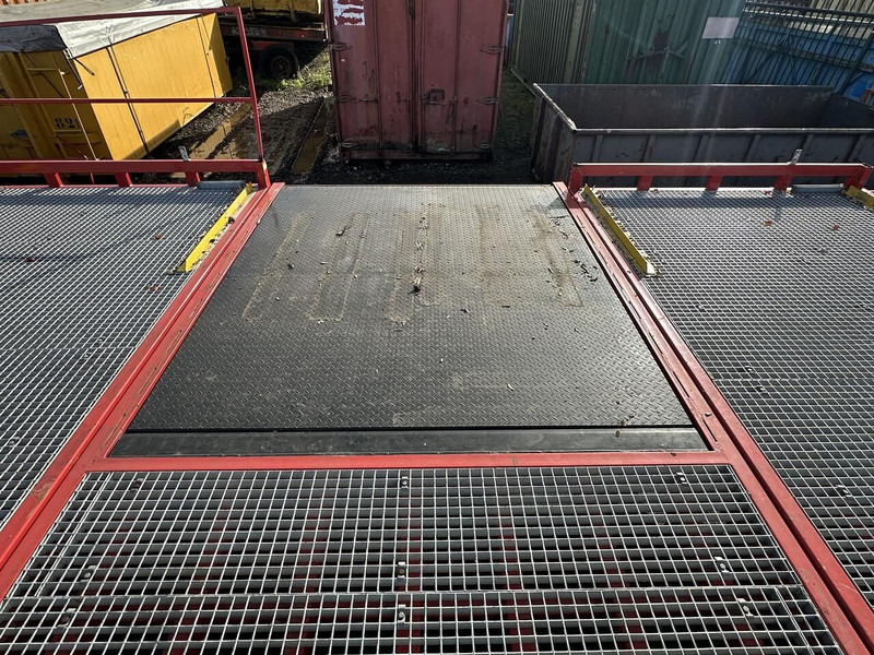 Macchina da cantiere nuovo Ausbau: foto 17 Macchina da cantiere nuovo Ausbau: foto 17