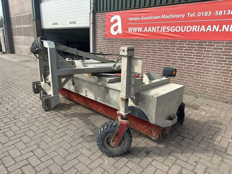 Front bezem - Gebruikt - Spazzola: foto 3 Front bezem - Gebruikt - Spazzola: foto 3