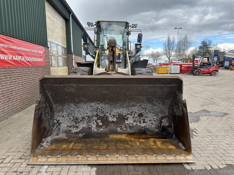 Shovel WA270 8 - Gebruikt - Pala gommata: foto 4 Shovel WA270 8 - Gebruikt - Pala gommata: foto 4