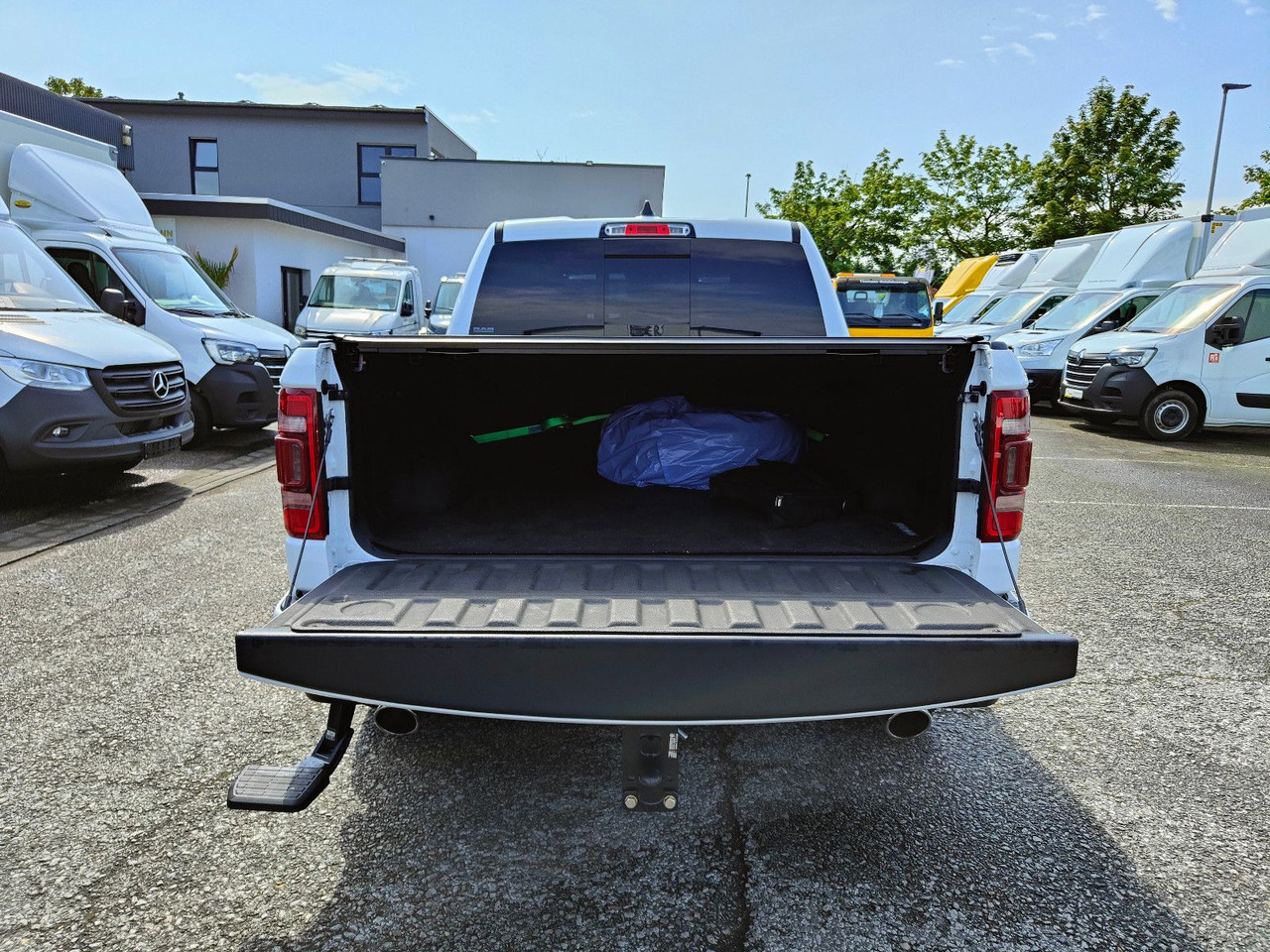 SUV/ Fuoristrada Dodge RAM HEMI Limited 5.7 PRINS LPG Luftfederung: foto 18 SUV/ Fuoristrada Dodge RAM HEMI Limited 5.7 PRINS LPG Luftfederung: foto 18