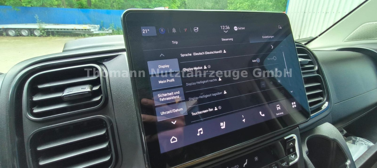 Toyota Proace Autotransporter Vollalu Aut. Navi - Furgone: foto 4 Toyota Proace Autotransporter Vollalu Aut. Navi - Furgone: foto 4