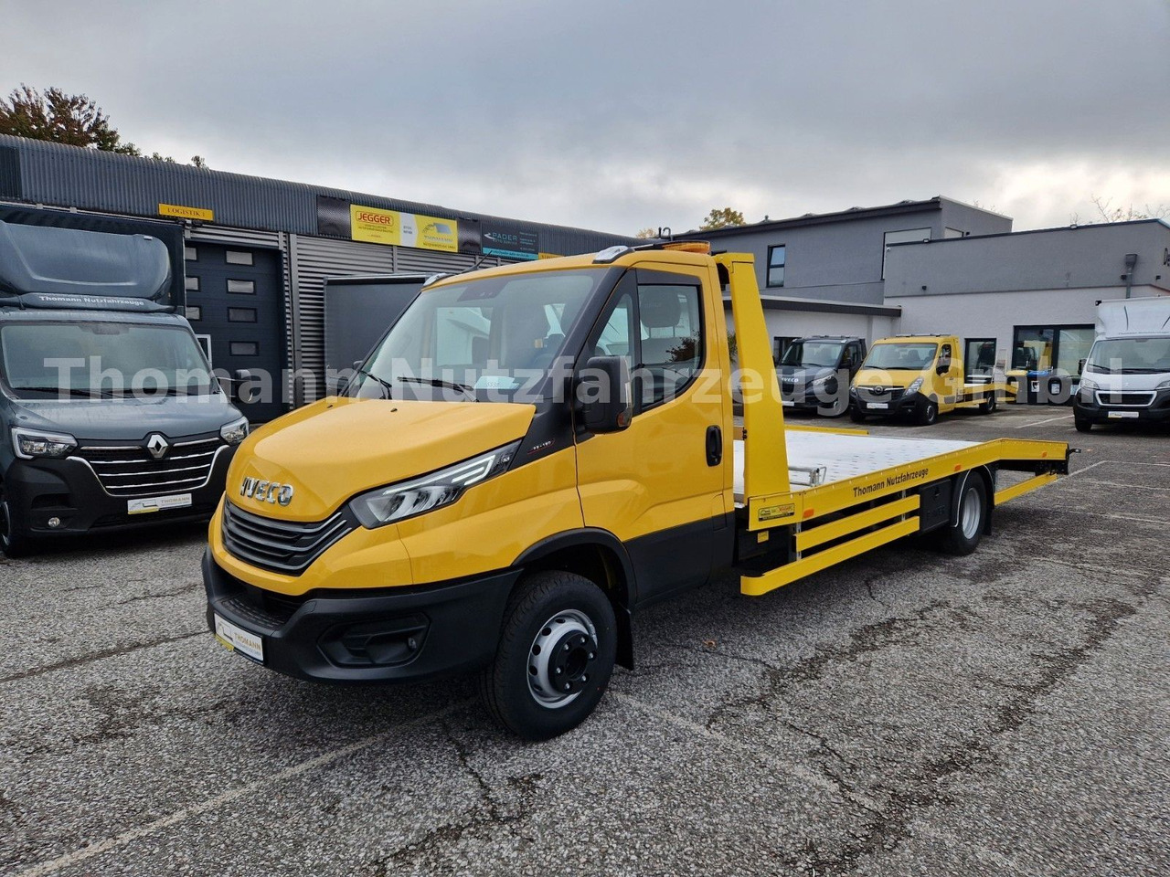 Iveco DAILY 70C18 Festplateau Alu Premium Navi ACC - Carro attrezzi: foto 2 Iveco DAILY 70C18 Festplateau Alu Premium Navi ACC - Carro attrezzi: foto 2