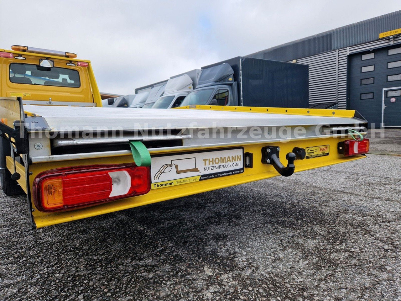 Iveco DAILY 70C18 Festplateau Alu Premium Navi ACC - Carro attrezzi: foto 5 Iveco DAILY 70C18 Festplateau Alu Premium Navi ACC - Carro attrezzi: foto 5