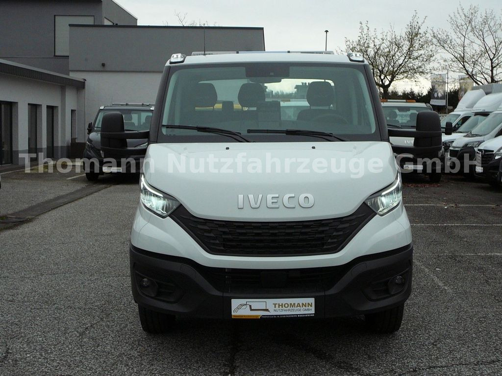 Iveco DAILY 70C18 Schiebeplateu Hubbrille Luftfederung - Furgone frigo, Furgone: foto 3 Iveco DAILY 70C18 Schiebeplateu Hubbrille Luftfederung - Furgone frigo, Furgone: foto 3