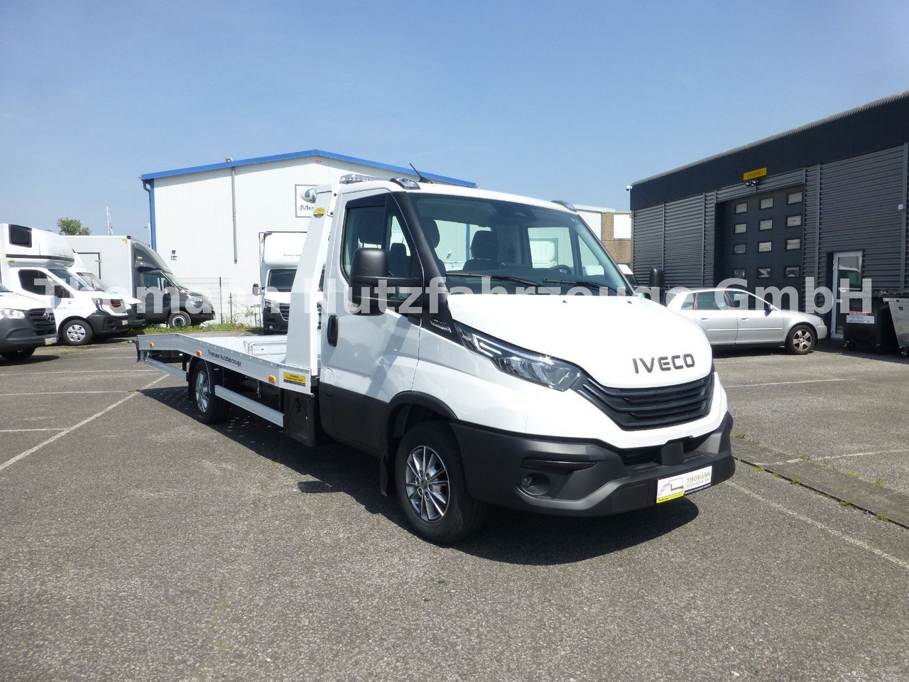 Iveco Daily 35S18 Autotransporter Aut. Luftfed. NAVI - Carro attrezzi: foto 2 Iveco Daily 35S18 Autotransporter Aut. Luftfed. NAVI - Carro attrezzi: foto 2