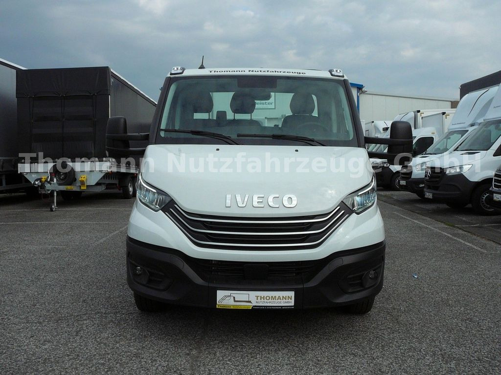 Iveco Daily 35S18 Autotransporter Klimaaut. Premium Iveco Daily 35S18 Autotransporter Klimaaut. Premium - Carro attrezzi, Furgone: foto 3 Iveco Daily 35S18 Autotransporter Klimaaut. Premium Iveco Daily 35S18 Autotransporter Klimaaut. Premium - Carro attrezzi, Furgone: foto 3