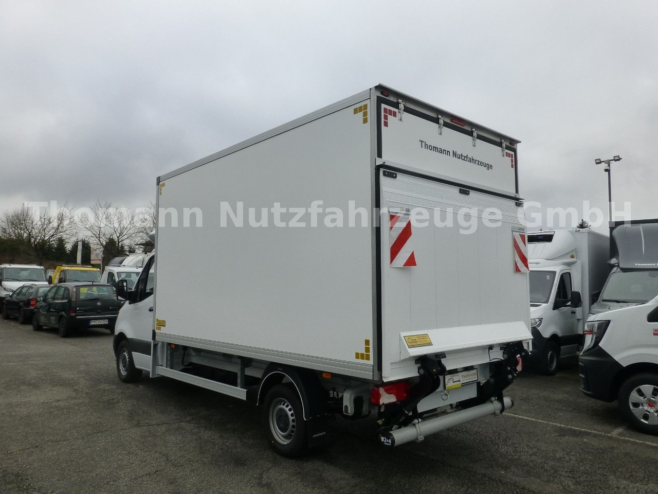 Mercedes-Benz Sprinter 317 CDI Kühlkoffer Xarios 300 LBW - Furgone frigo: foto 4 Mercedes-Benz Sprinter 317 CDI Kühlkoffer Xarios 300 LBW - Furgone frigo: foto 4