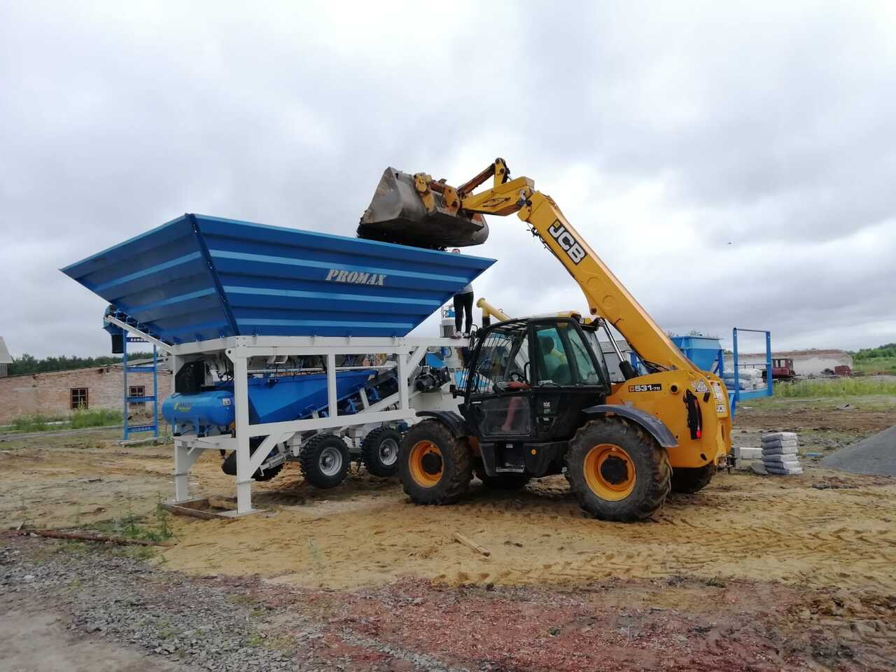 PROMAX MOBILE CONCRETE PLANT M35-PLNT (35M3/H) - Impianto di calcestruzzo: foto 2 PROMAX MOBILE CONCRETE PLANT M35-PLNT (35M3/H) - Impianto di calcestruzzo: foto 2