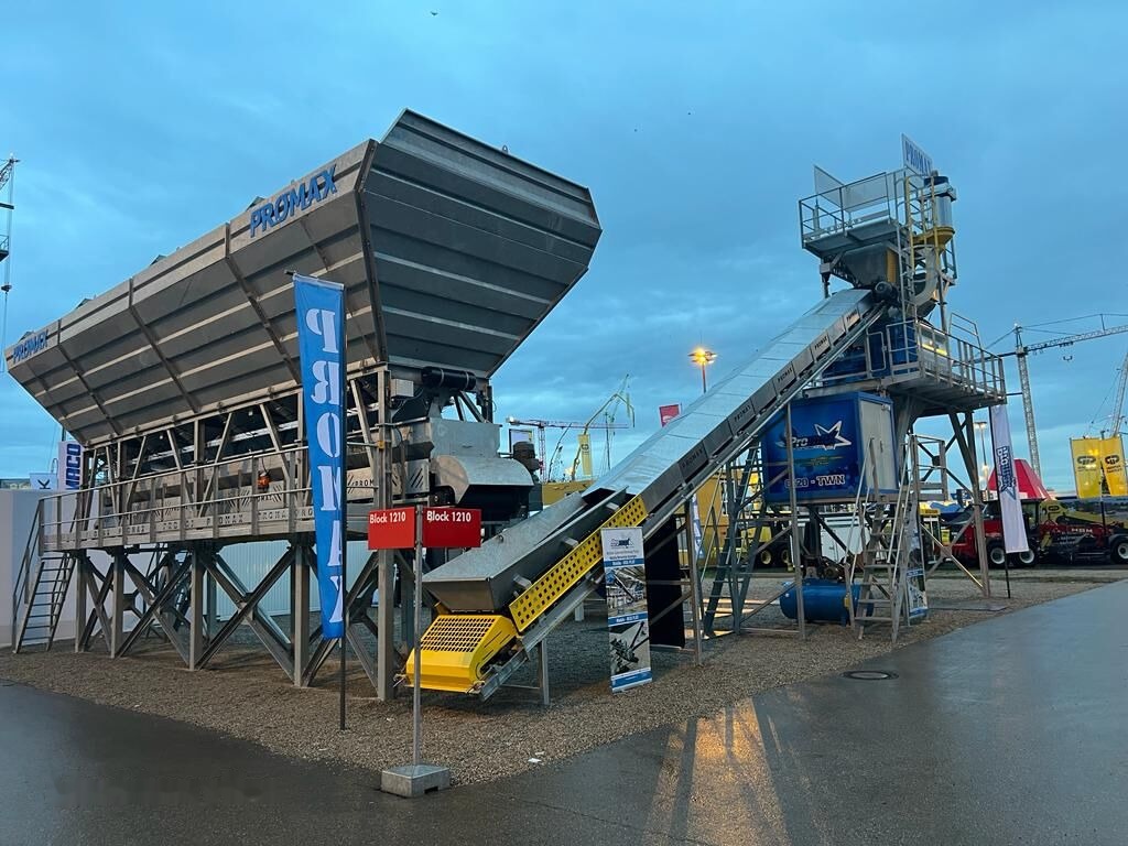 Promax GALVANIZED Compact Concrete Batching Plant C120-TWN-LINE (120m3/ - Silo cemento: foto 1 Promax GALVANIZED Compact Concrete Batching Plant C120-TWN-LINE (120m3/ - Silo cemento: foto 1
