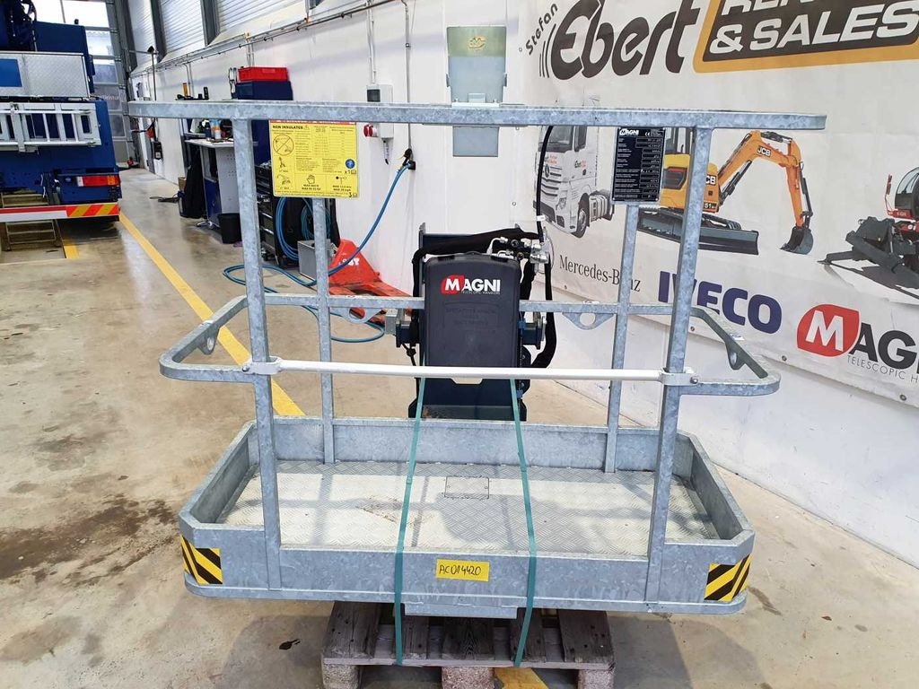 Magni Arbeitskorb / Baumpflegekorb / drehbar NEU - Attrezzatura per Macchina da cantiere: foto 4 Magni Arbeitskorb / Baumpflegekorb / drehbar NEU - Attrezzatura per Macchina da cantiere: foto 4