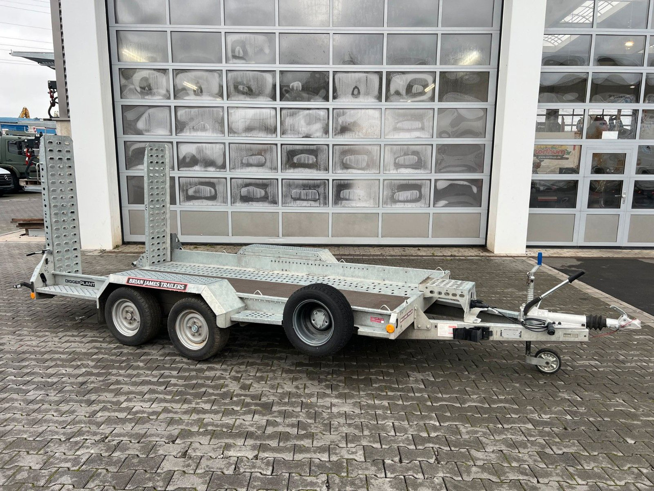 Brian James Cargo Digger Plant 2 / Länge 3.700mm / 3.500kg - Rimorchio pianale ribassato: foto 2 Brian James Cargo Digger Plant 2 / Länge 3.700mm / 3.500kg - Rimorchio pianale ribassato: foto 2