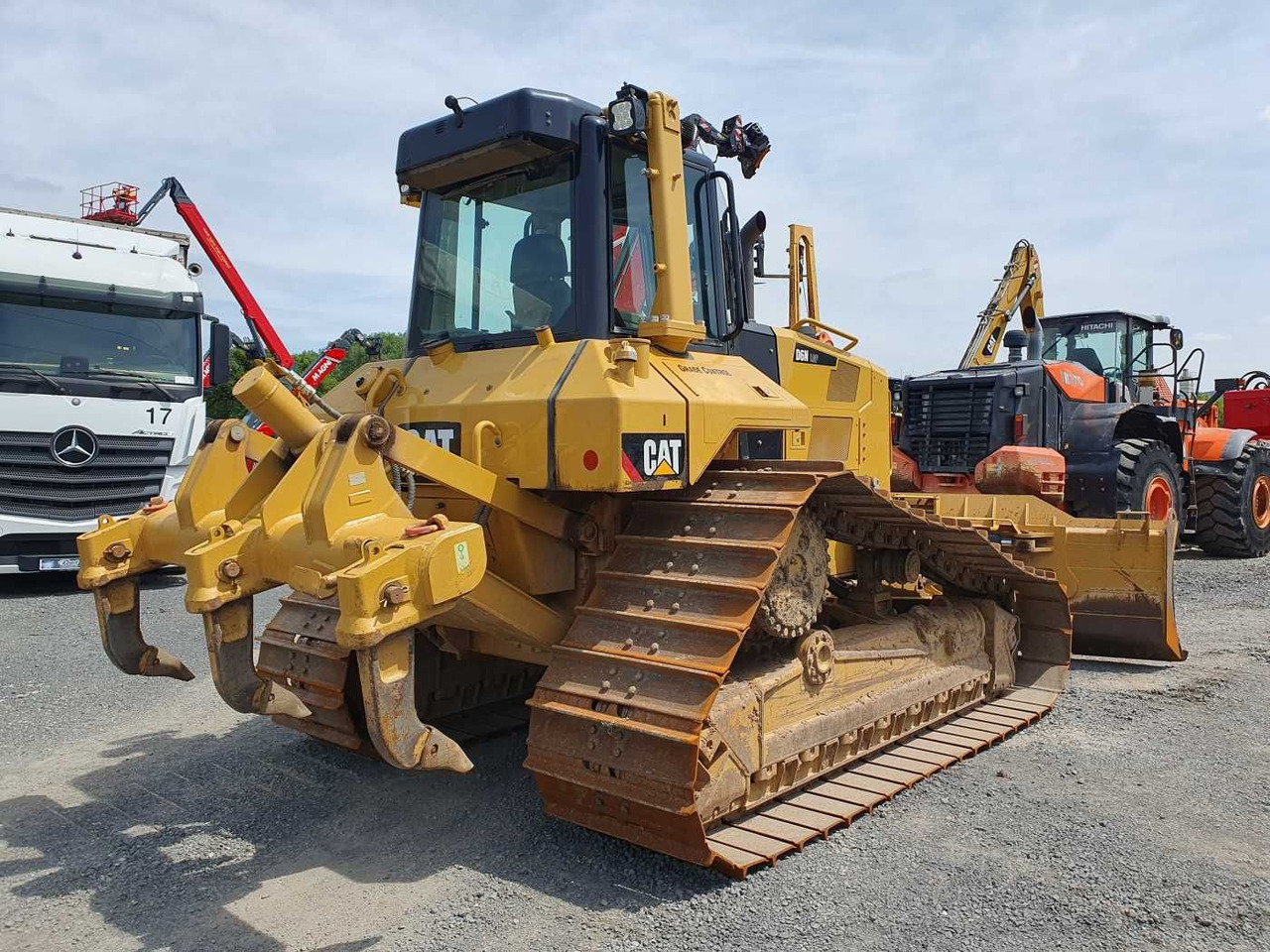 Bulldozer CAT D6N LGP / 8.524h / Klappschild / Ripper: foto 6