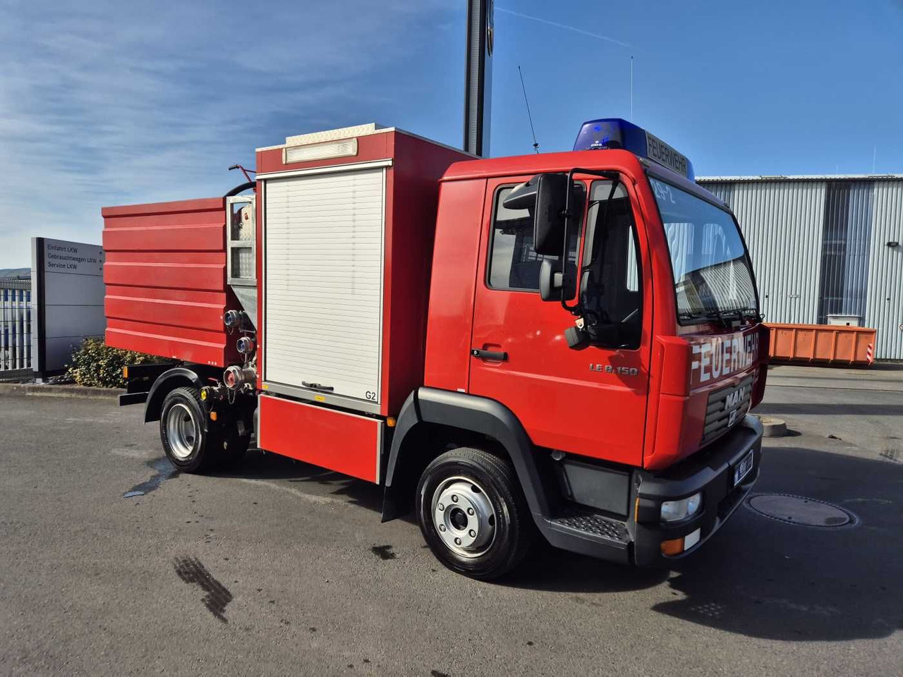 MAN LE 8.150 Schaumlöschfahrzeug Schmitz SLF25/25 - Camion: foto 3 MAN LE 8.150 Schaumlöschfahrzeug Schmitz SLF25/25 - Camion: foto 3