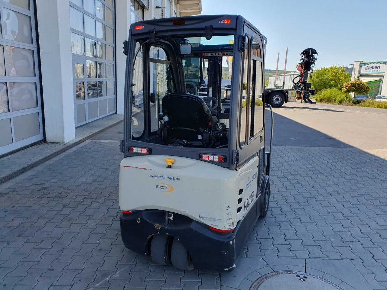 Crown SCT6020-1.3 /Triplex: 4.30m /Batterie 2020 - Carrello elevatore elettrico: foto 4 Crown SCT6020-1.3 /Triplex: 4.30m /Batterie 2020 - Carrello elevatore elettrico: foto 4
