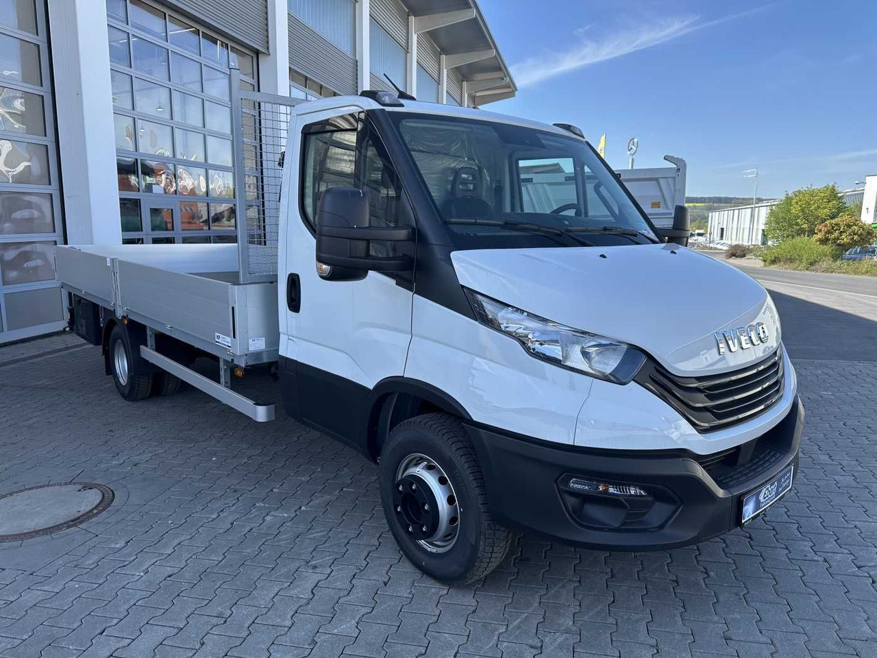 Iveco 60C16H 3.0L *R4.350mm*AHK*DiffSperre*Klima* - Furgone con cassone fisso: foto 5 Iveco 60C16H 3.0L *R4.350mm*AHK*DiffSperre*Klima* - Furgone con cassone fisso: foto 5