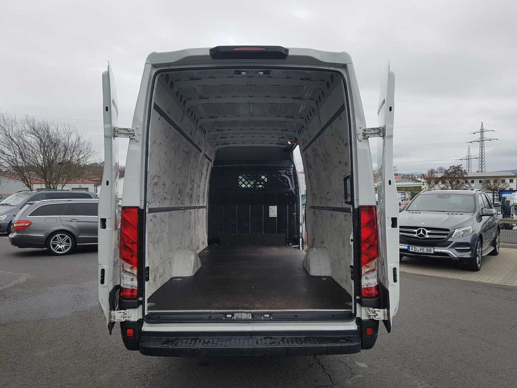 Iveco Daily 35 S 16 V *Klima*L4.100mm* - Furgone chiuso: foto 5 Iveco Daily 35 S 16 V *Klima*L4.100mm* - Furgone chiuso: foto 5