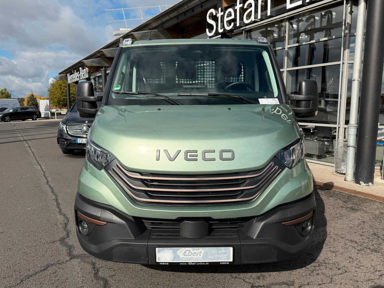 Iveco Daily 35S14 A8 Pritsche *R.3450mm*AHK*Automatik - Furgone con cassone fisso: foto 2 Iveco Daily 35S14 A8 Pritsche *R.3450mm*AHK*Automatik - Furgone con cassone fisso: foto 2