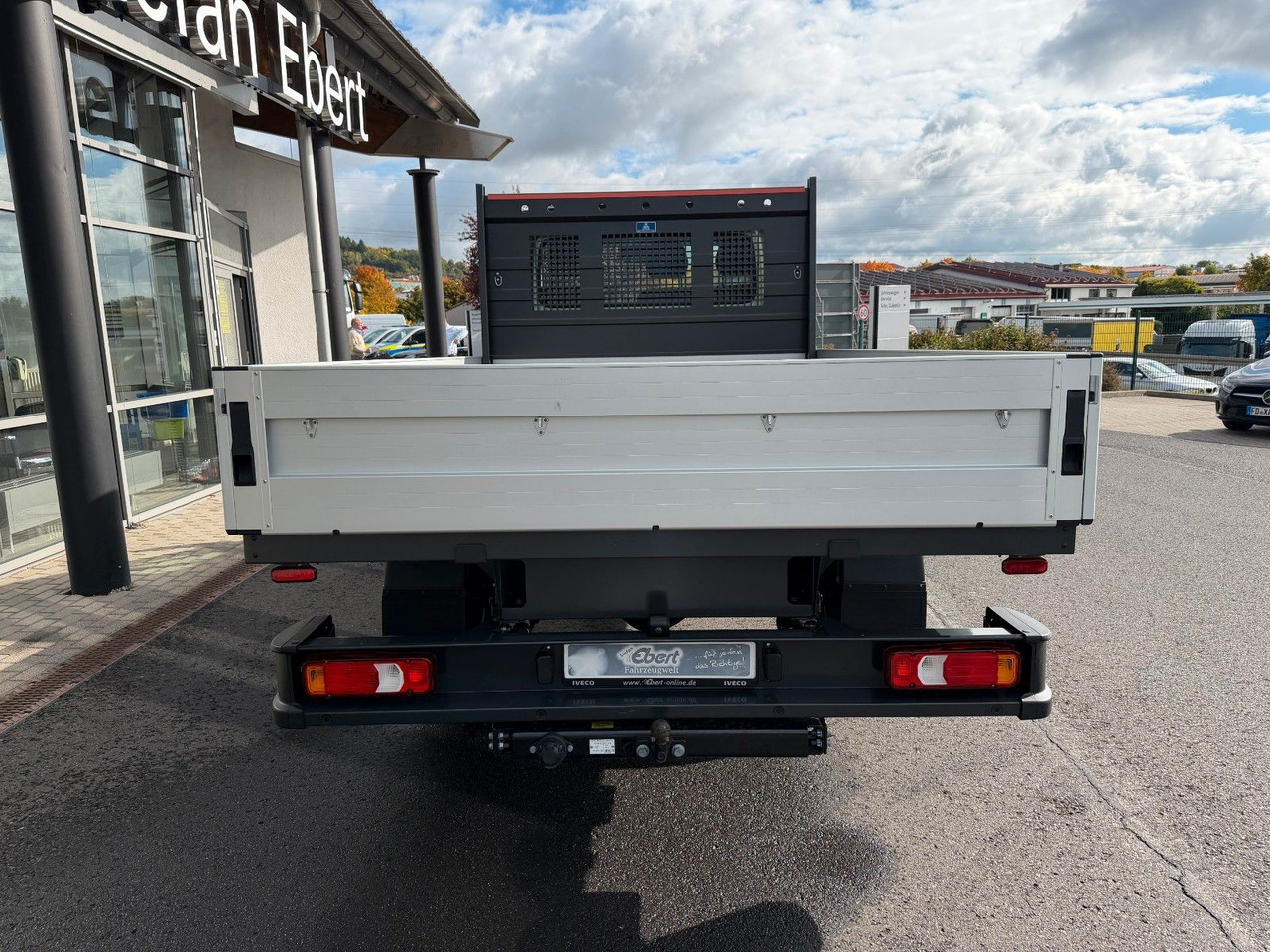 Iveco Daily 35S14 A8 Pritsche *R.3450mm*AHK*Automatik - Furgone con cassone fisso: foto 5 Iveco Daily 35S14 A8 Pritsche *R.3450mm*AHK*Automatik - Furgone con cassone fisso: foto 5