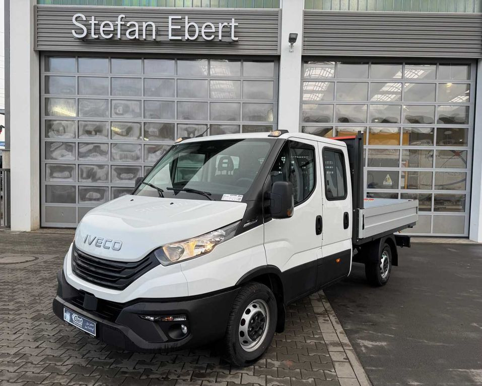 Iveco Daily 35S16 A8 Pritsche *7-Sitze*AHK*Automatik* Iveco Daily 35S16 A8 Pritsche *7-Sitze*AHK*Automatik* - Furgone con cassone fisso: foto 1 Iveco Daily 35S16 A8 Pritsche *7-Sitze*AHK*Automatik* Iveco Daily 35S16 A8 Pritsche *7-Sitze*AHK*Automatik* - Furgone con cassone fisso: foto 1