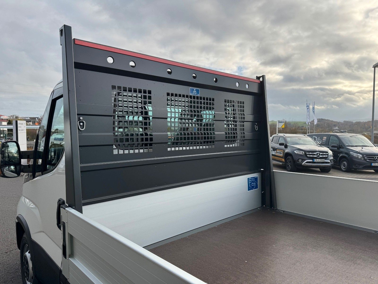 Iveco Daily 35S16 *R.3750mm*Automatik*AHK*Kamera* - Furgone con cassone fisso: foto 5 Iveco Daily 35S16 *R.3750mm*Automatik*AHK*Kamera* - Furgone con cassone fisso: foto 5