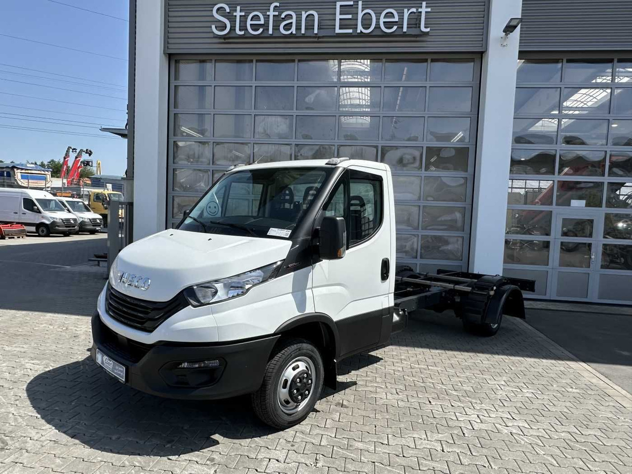 Iveco Daily 50C18 H 3.0L *R4.350mm*Klima* - Autocarro telaio: foto 1 Iveco Daily 50C18 H 3.0L *R4.350mm*Klima* - Autocarro telaio: foto 1