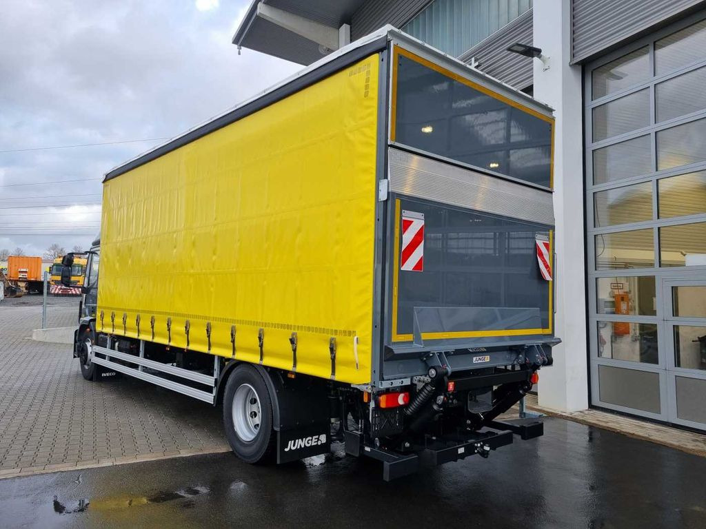Iveco Eurocargo ML180E32/FP Curtainsider + LBW 2x AHK - Camion centinato: foto 4 Iveco Eurocargo ML180E32/FP Curtainsider + LBW 2x AHK - Camion centinato: foto 4