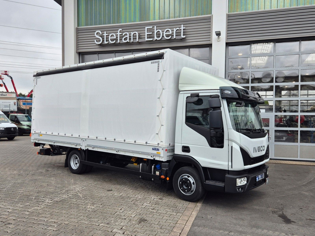 Iveco Eurocargo ML75E19/P LBW Spoiler Klima 3 Sitze - Furgone centinato: foto 4 Iveco Eurocargo ML75E19/P LBW Spoiler Klima 3 Sitze - Furgone centinato: foto 4