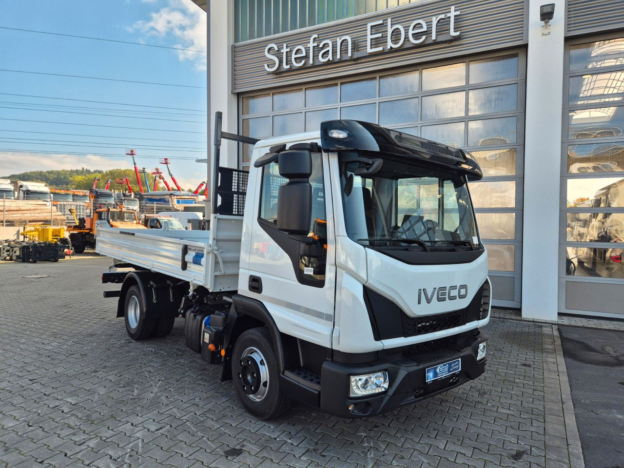 Iveco Eurocargo ML80E21 Meiller 2x AHK 3 Sitze Klima - Furgone ribaltabile: foto 2 Iveco Eurocargo ML80E21 Meiller 2x AHK 3 Sitze Klima - Furgone ribaltabile: foto 2