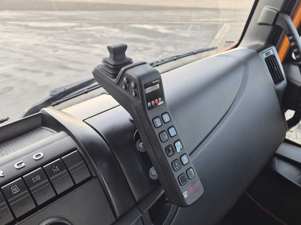 Autocarro scarrabile nuovo Iveco ML180E32/P HIAB ULT14S51 AHK Standheizung: foto 12