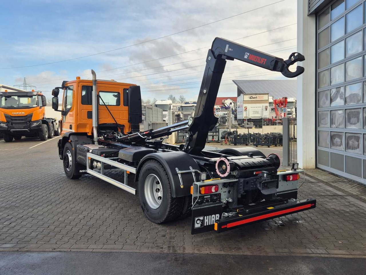 Autocarro scarrabile nuovo Iveco ML180E32/P HIAB ULT14S51 AHK Standheizung: foto 8