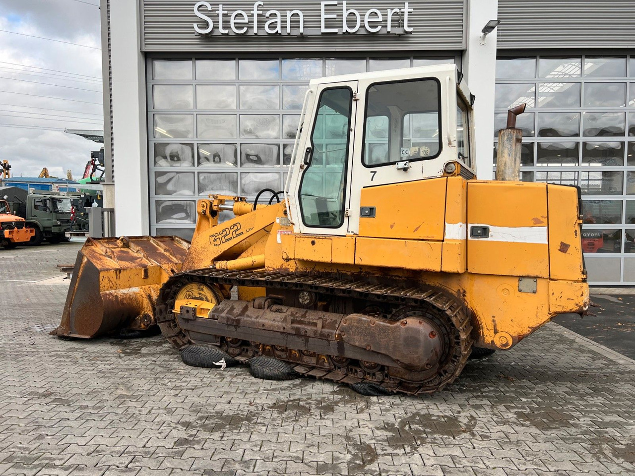Liebherr LR 622 Laderaupe / 9.594h / 1996 - Bulldozer: foto 1 Liebherr LR 622 Laderaupe / 9.594h / 1996 - Bulldozer: foto 1
