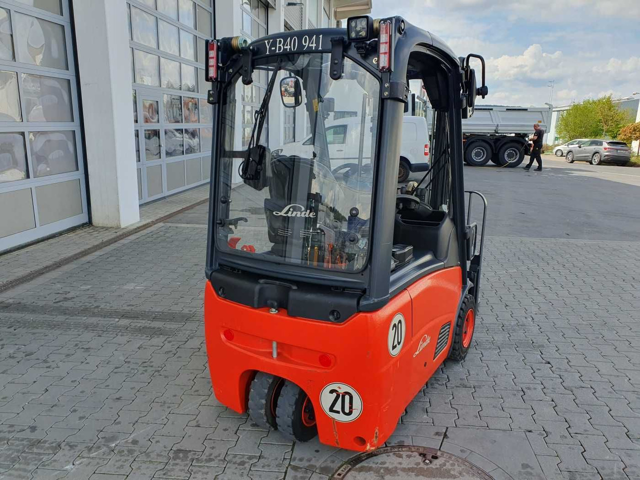Linde E14 - 01 / 2024 / Duplex: 4.10m! / SS / nur 534h - Carrello elevatore elettrico: foto 5 Linde E14 - 01 / 2024 / Duplex: 4.10m! / SS / nur 534h - Carrello elevatore elettrico: foto 5