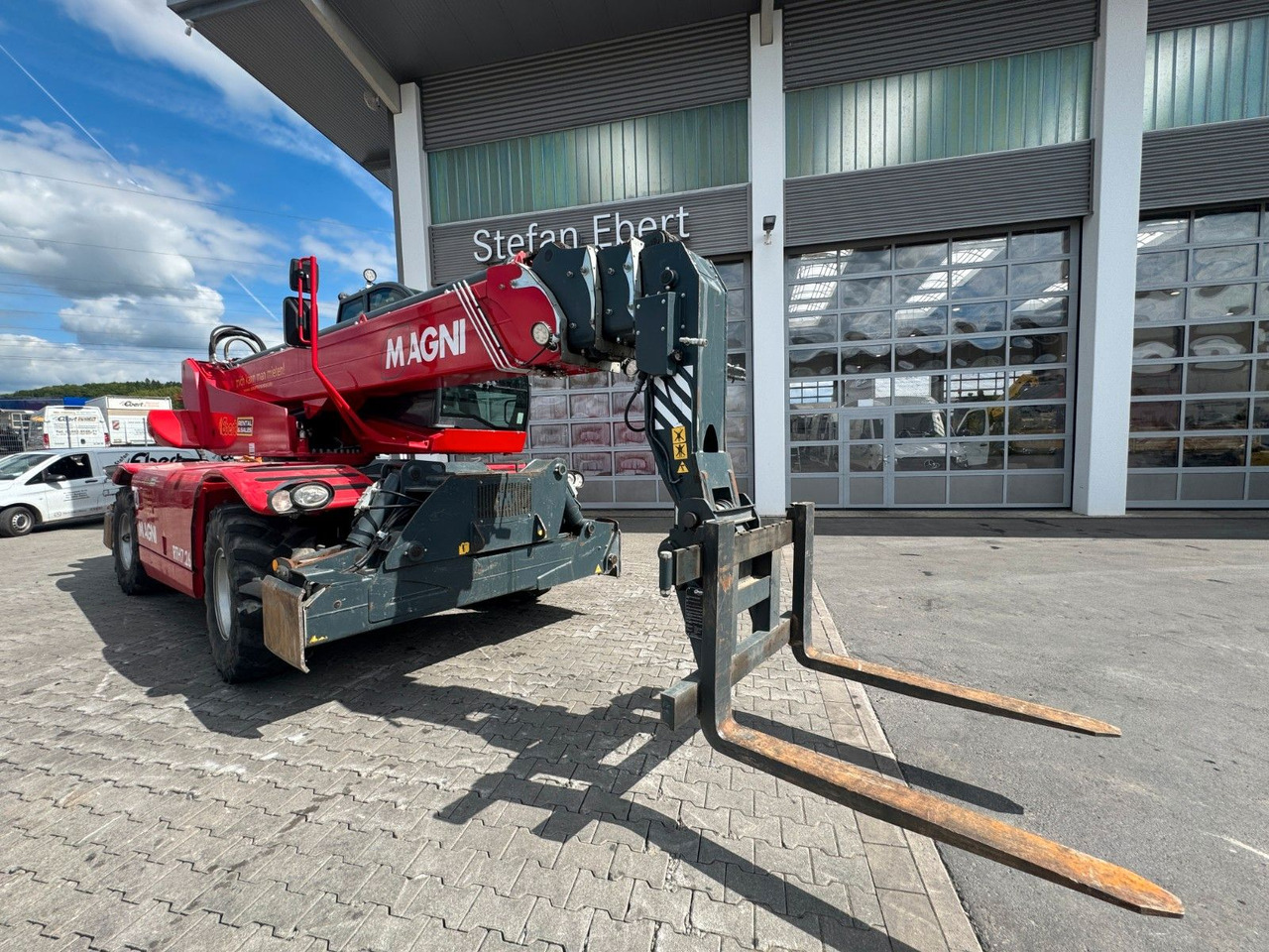 Magni RTH 7.26 SH Roto / Funk / 2021 / Gabel - Pala gommata: foto 5 Magni RTH 7.26 SH Roto / Funk / 2021 / Gabel - Pala gommata: foto 5