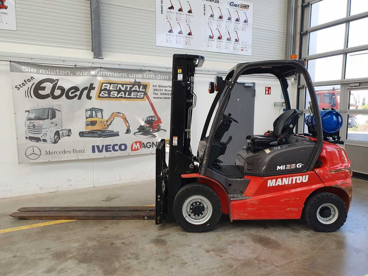 Manitou MI 25 G / Triplex: 4.70m / nur 1.976h! / SS - Carrello elevatore: foto 1 Manitou MI 25 G / Triplex: 4.70m / nur 1.976h! / SS - Carrello elevatore: foto 1