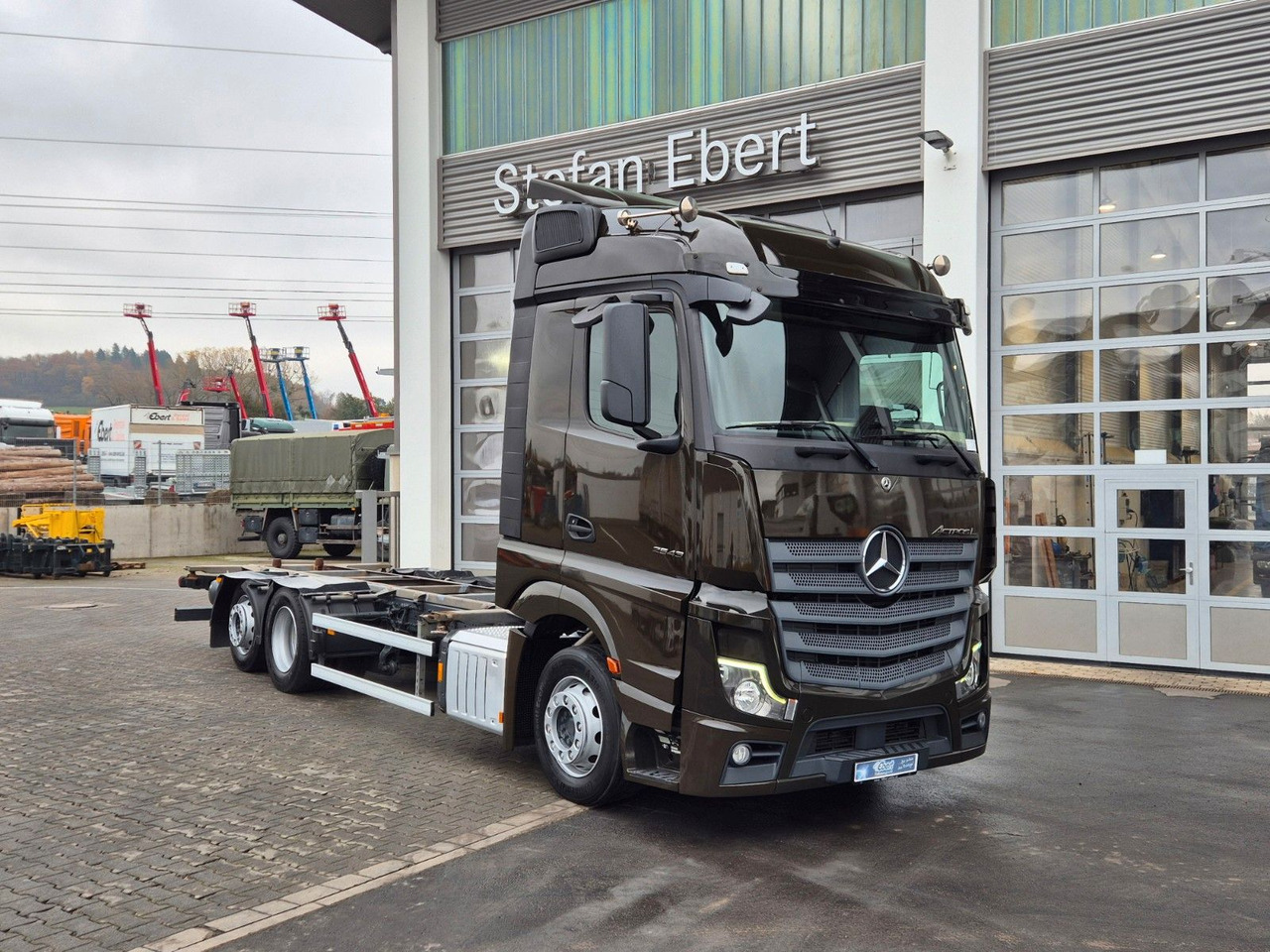 Mercedes-Benz Actros 2543 LnR 6x2 Retarder - Autocarro portacontainer/ Caisse interchangeable: foto 4 Mercedes-Benz Actros 2543 LnR 6x2 Retarder - Autocarro portacontainer/ Caisse interchangeable: foto 4