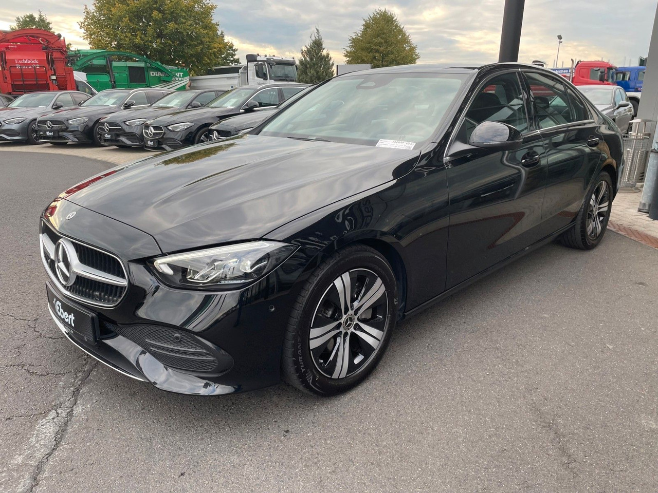 Mercedes-Benz C 200 d AVANTGARDE LED+AHK+R-Kamera+MBUX+ - Berlina: foto 2 Mercedes-Benz C 200 d AVANTGARDE LED+AHK+R-Kamera+MBUX+ - Berlina: foto 2