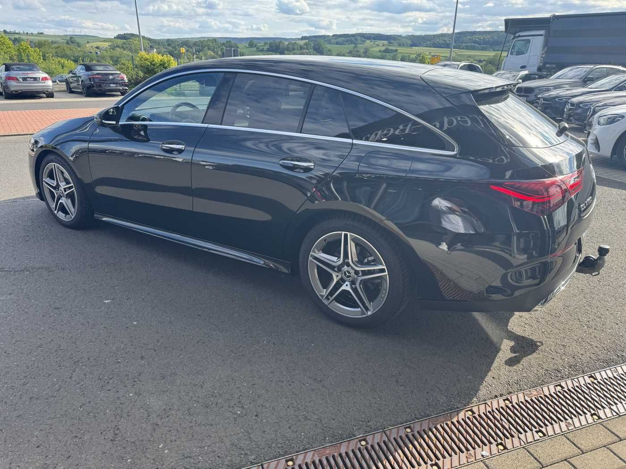 Mercedes-Benz CLA 180 Shooting Brake+AMG+Distr+AHK+RFK+ - Autovettura: foto 3 Mercedes-Benz CLA 180 Shooting Brake+AMG+Distr+AHK+RFK+ - Autovettura: foto 3