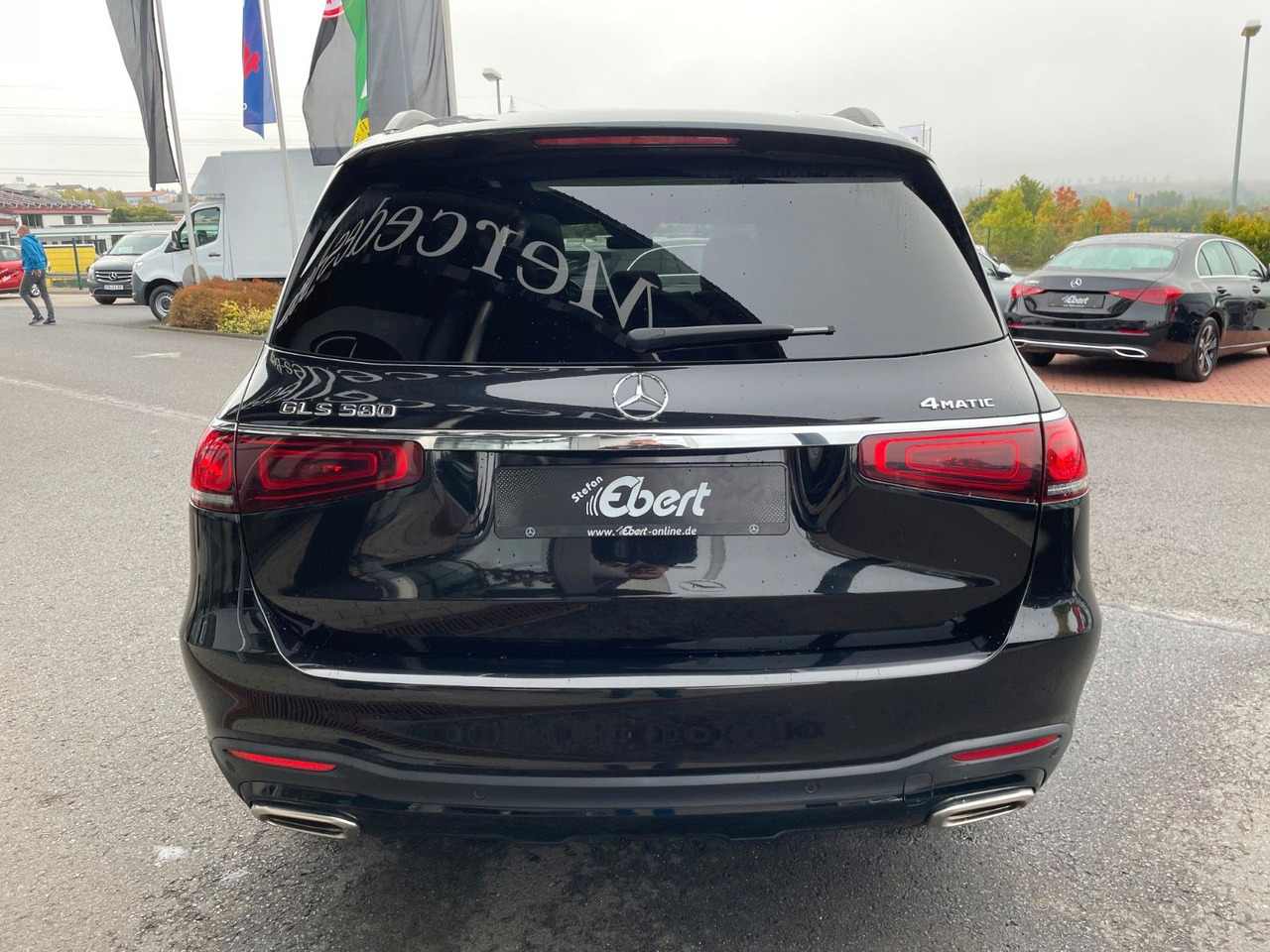 Mercedes-Benz GLS 580 4M AMG Pano+AHK+Burm+7Sitz+HUD+Fond+VOLL - SUV/ Fuoristrada: foto 4 Mercedes-Benz GLS 580 4M AMG Pano+AHK+Burm+7Sitz+HUD+Fond+VOLL - SUV/ Fuoristrada: foto 4