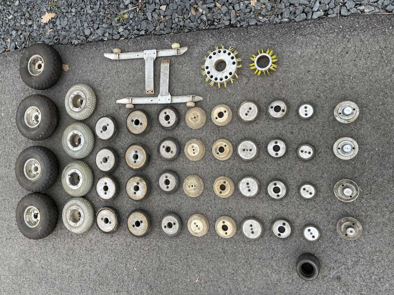 Mercedes-Benz Kanal Rohr TV Kamera Inspektion Ibak - Autospurgo: foto 3 Mercedes-Benz Kanal Rohr TV Kamera Inspektion Ibak - Autospurgo: foto 3