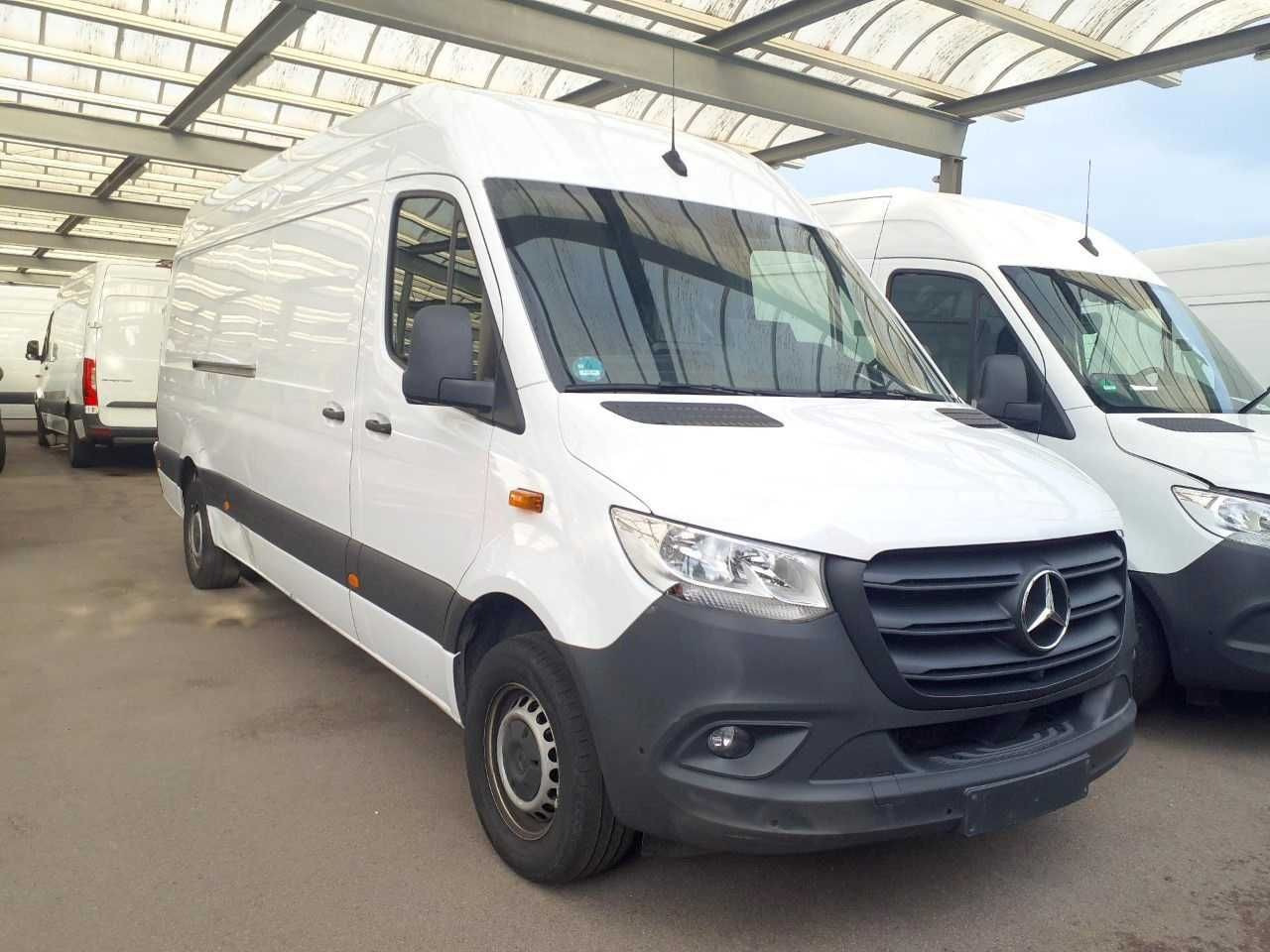 Mercedes-Benz Sprinter 315 CDI 4325 Klima 360 Schwing MBUX SHZ - Furgone chiuso: foto 2 Mercedes-Benz Sprinter 315 CDI 4325 Klima 360 Schwing MBUX SHZ - Furgone chiuso: foto 2